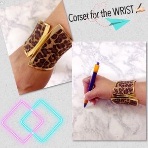 Leopard Print Wrist Band